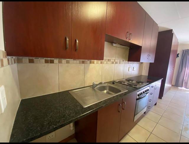 1 BEDROOM APARTMENT FOR SALE IN DOUGLASDALE